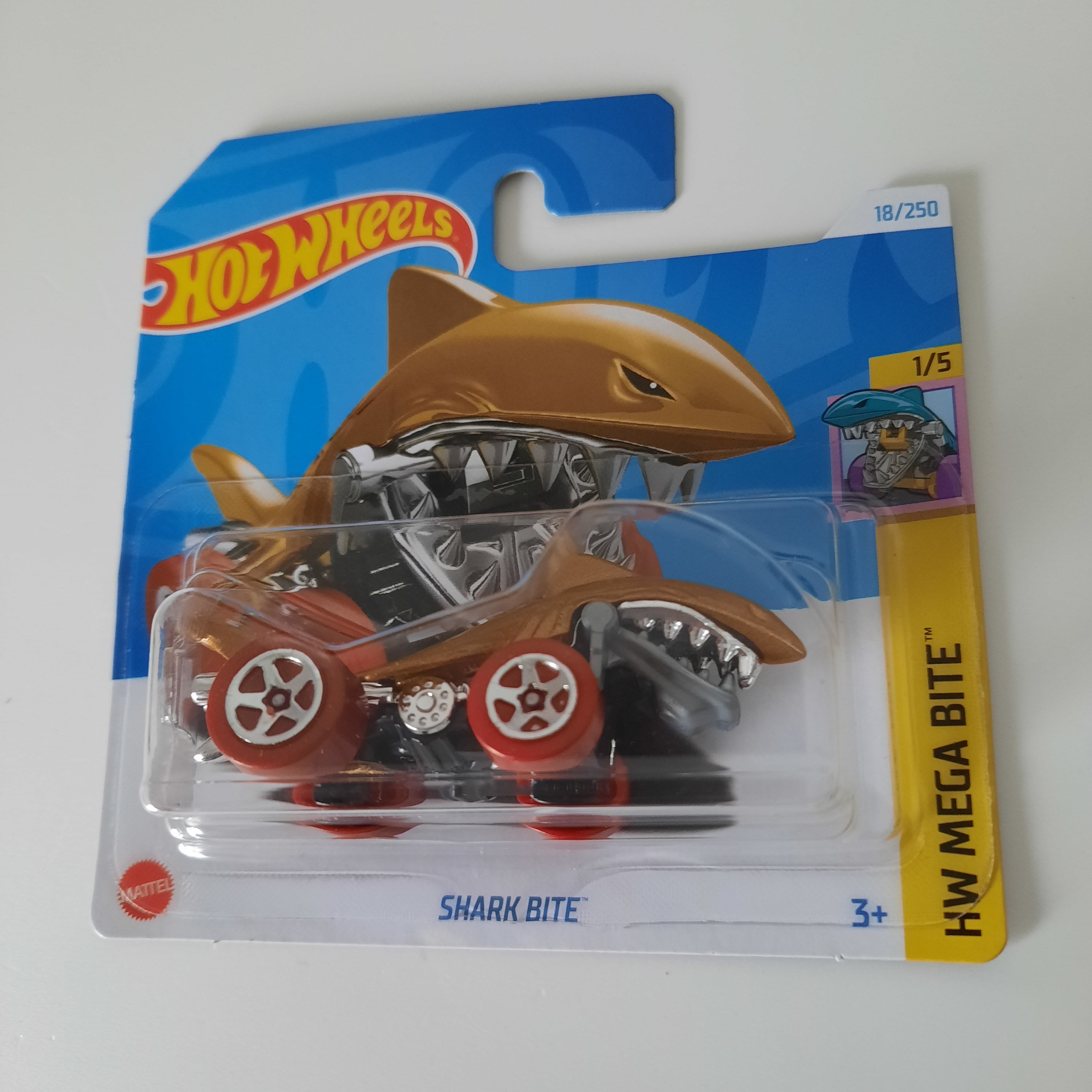 18/250 Shark Bite HW Mega Bite 1/5 Hot Wheels 2024