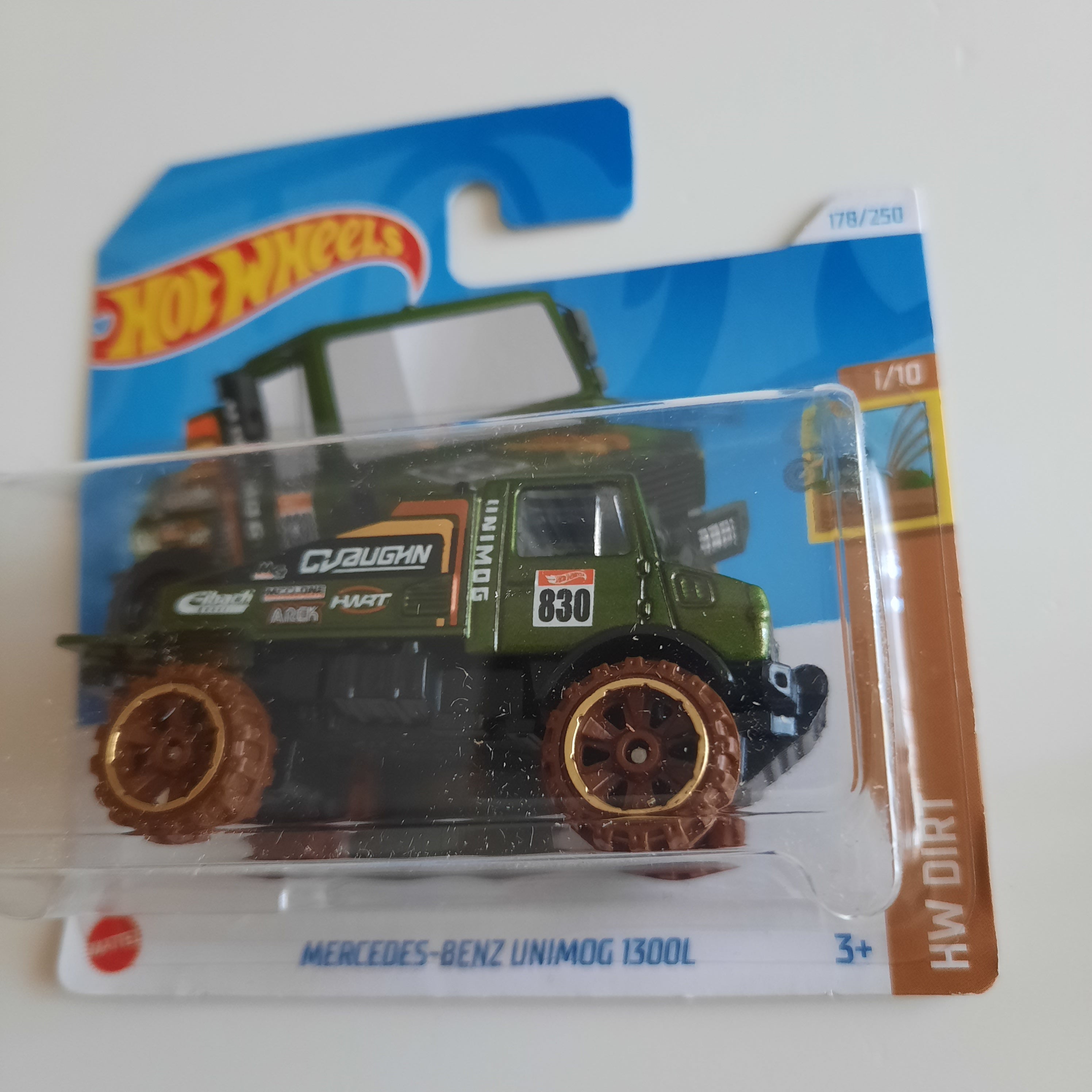 178/250 Mercedes-Benz Unimog 1300L HW Dirt 1/10 Hot Wheels 2024