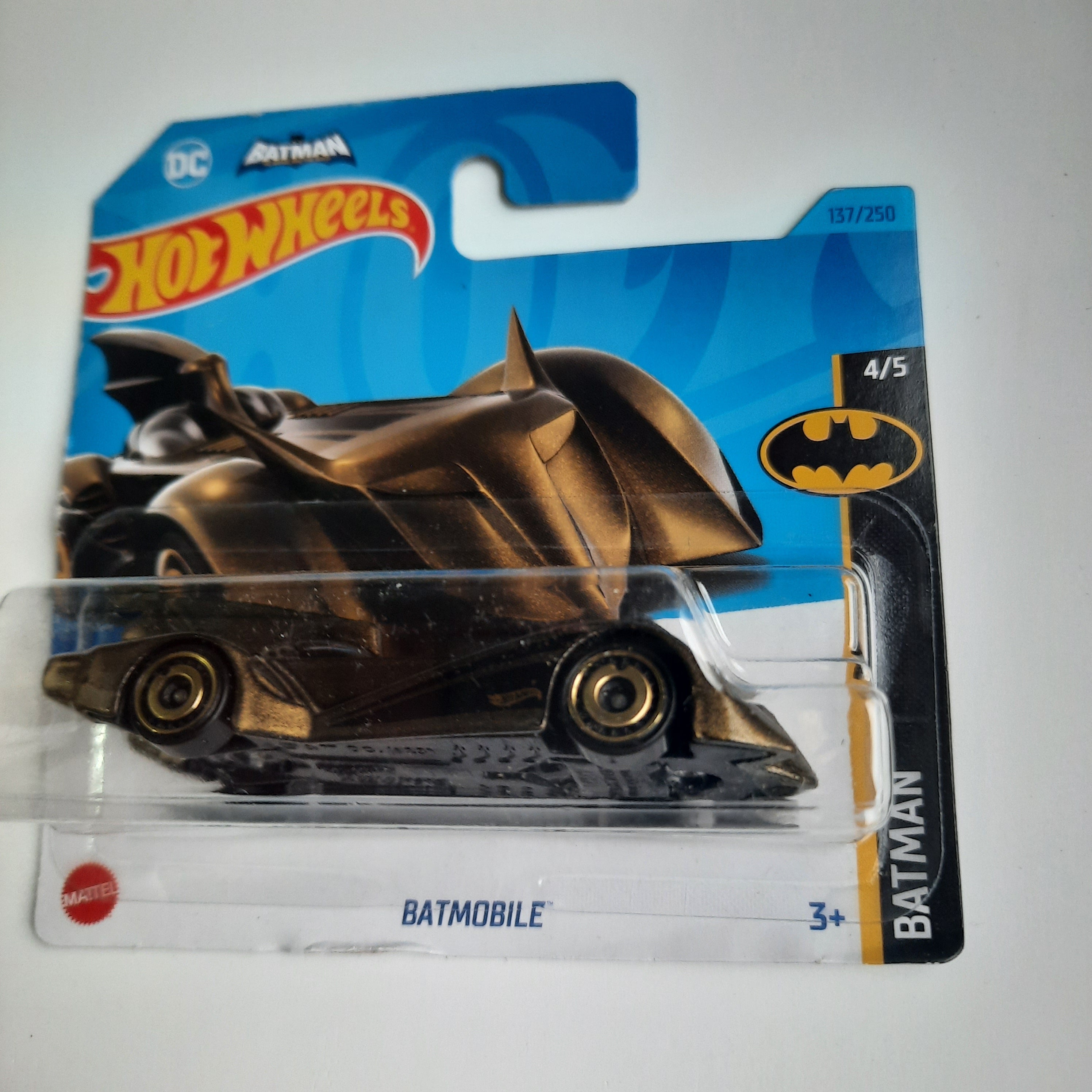 137/250 Batmobile HW Batman 4/5 Hot Wheels 2023