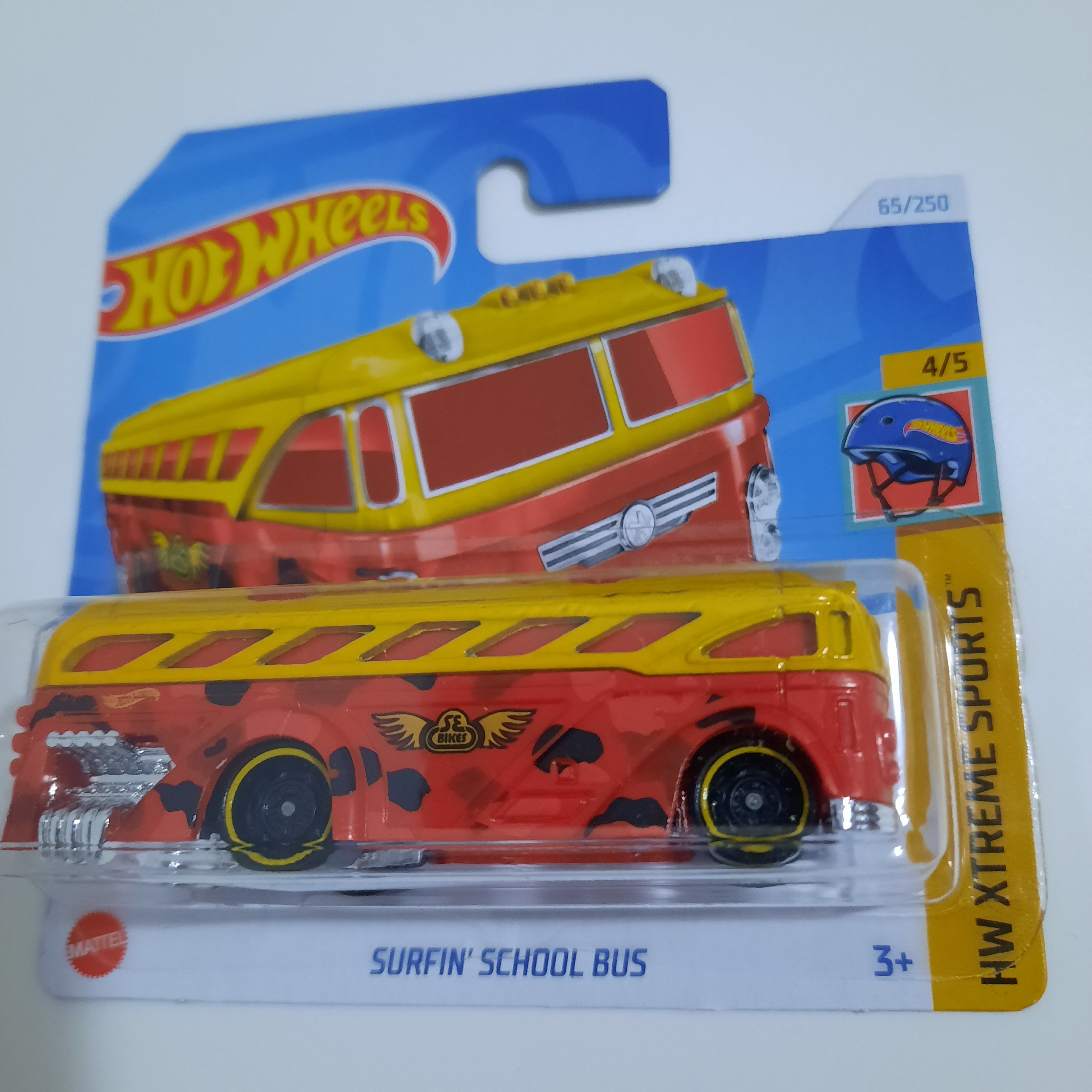 65/250 Surfin School Bus HW Xtreme Sports 4/5 Hot Wheels 2024