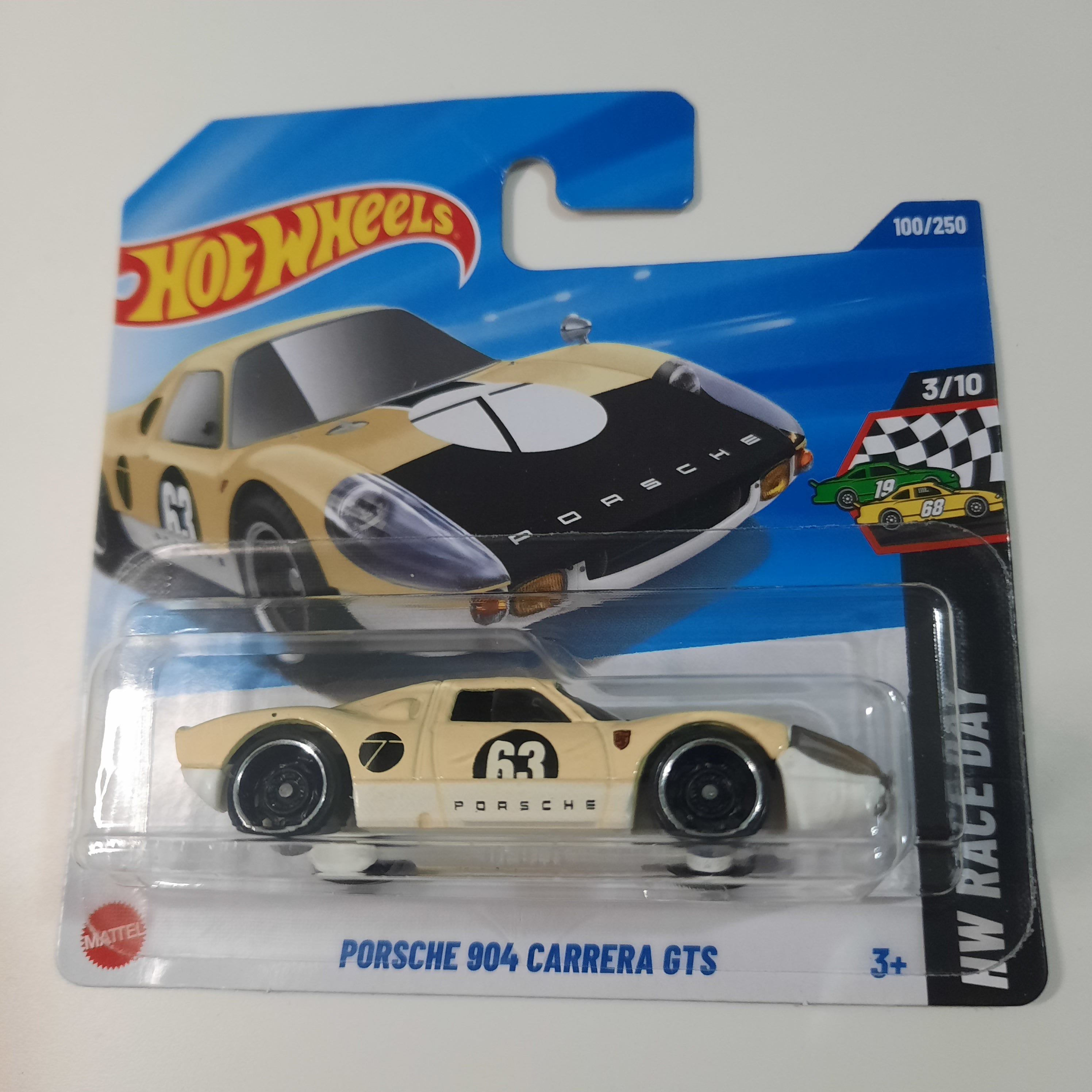 100/250 Porsche 904 Carrera GTS HW Race Day 3/10 Hot Wheels 2025